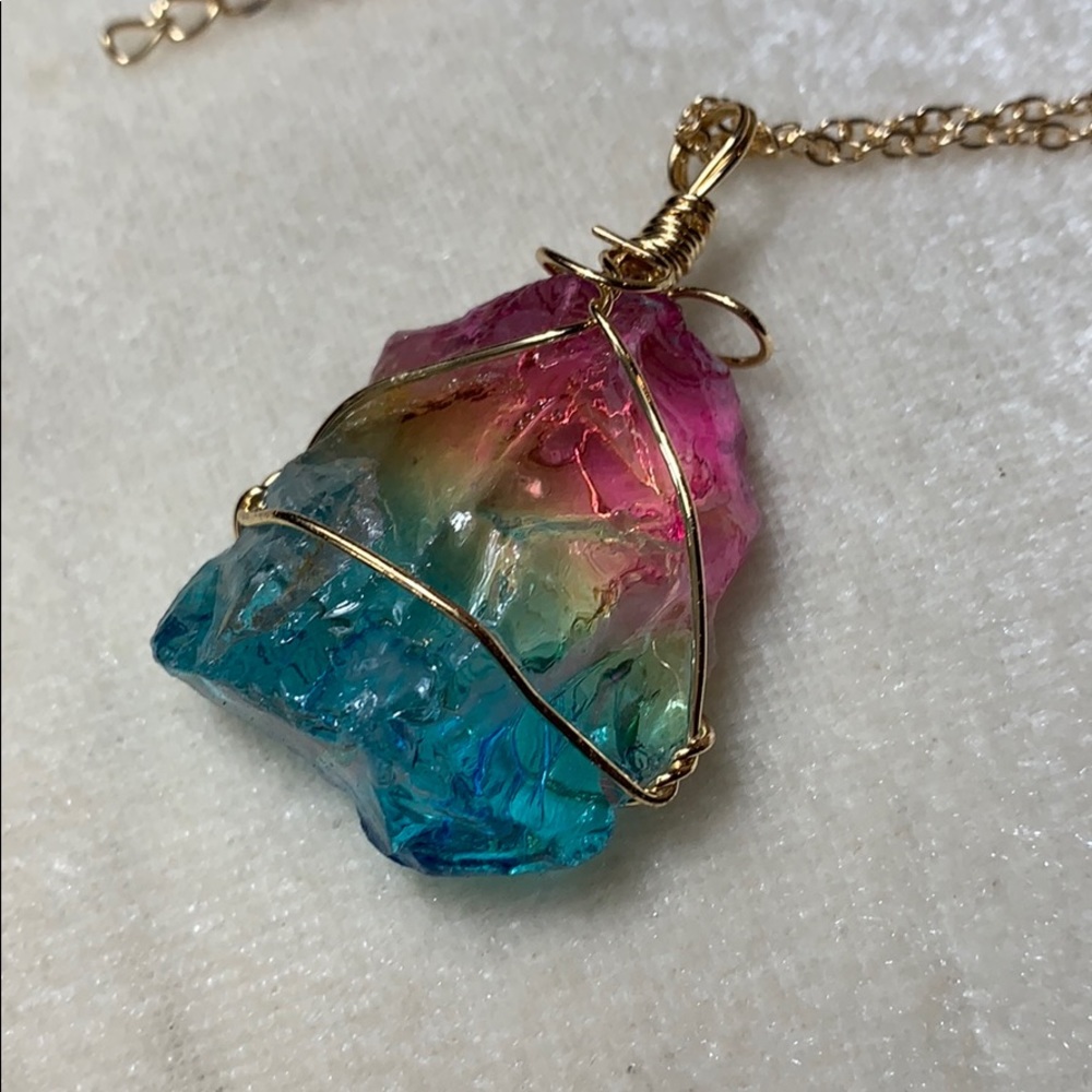 Chakra Natural Quartz Wire Wrapped Stone